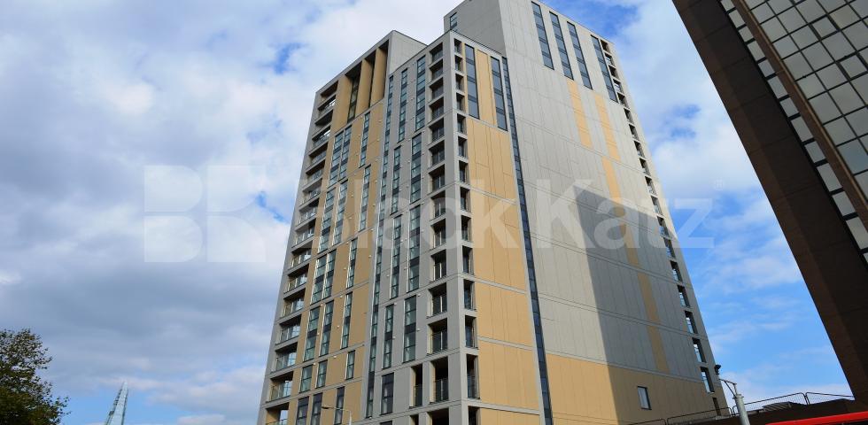 Stunning views of the London skyline The Pioneer Building  Newington Causeway, Borough/Elephant And Castle